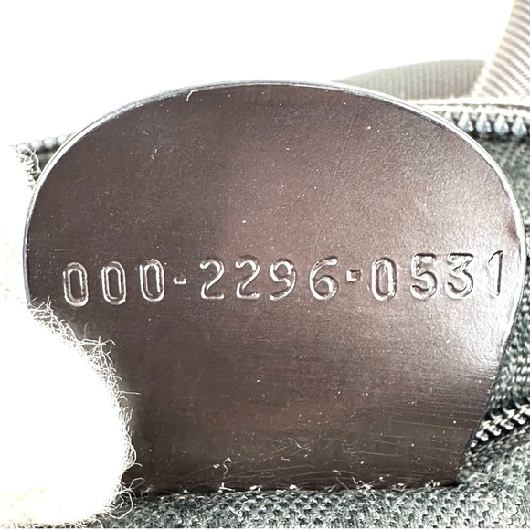 GUCCI Authentic Bamboo Shoulder Hand Bag Black Nylon Enamel. EUC! - Picture 5 of 16